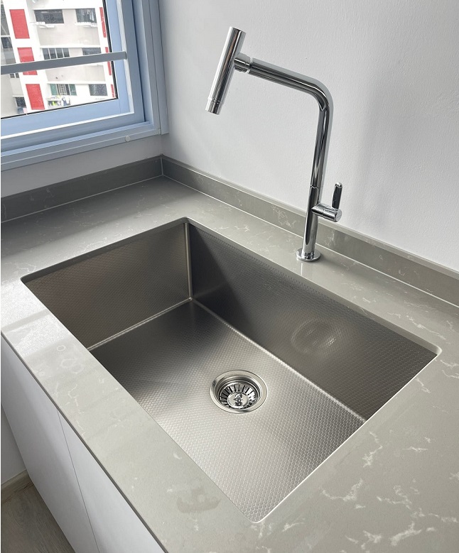 BOSHSINI 304 Stainless Steel Nano + Honey Comb Kitchen Sink BSQ 6845NHC