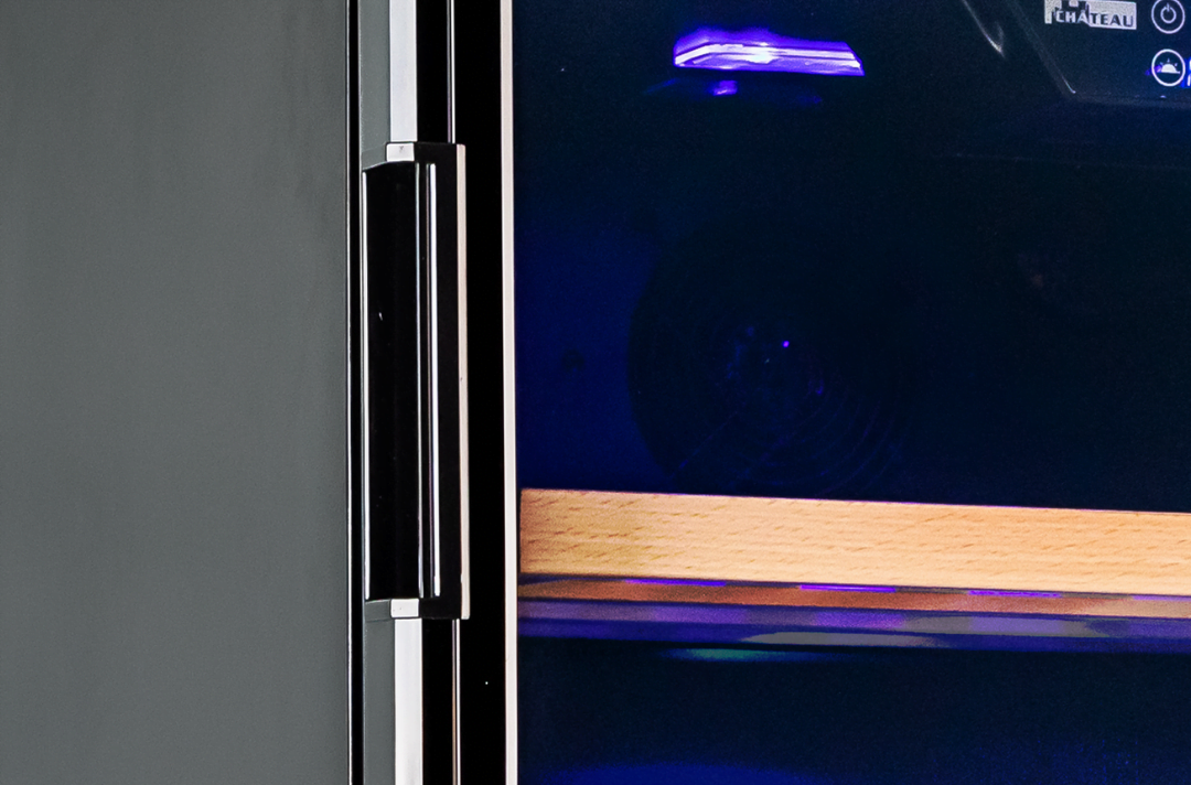 Chateau 50 Bottles Wine Cooler CW-50TH-SNS view 11